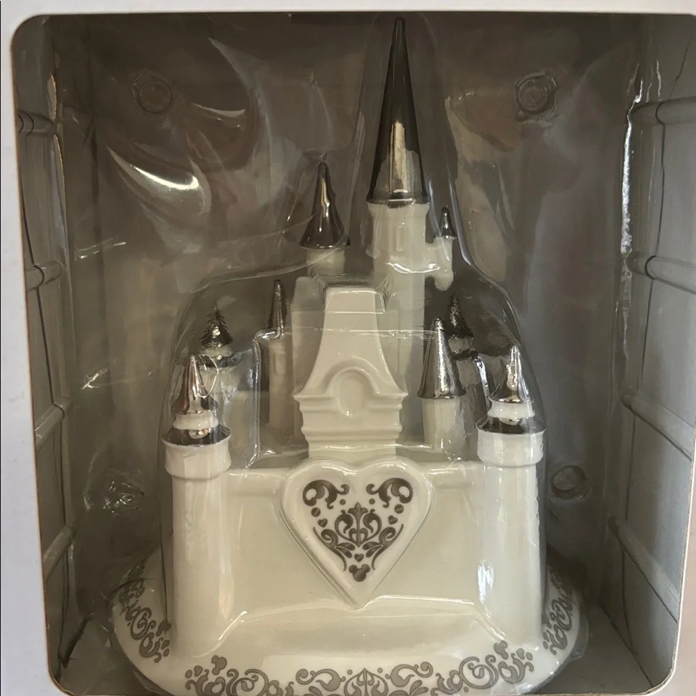 Disney White Castle Cake Topper